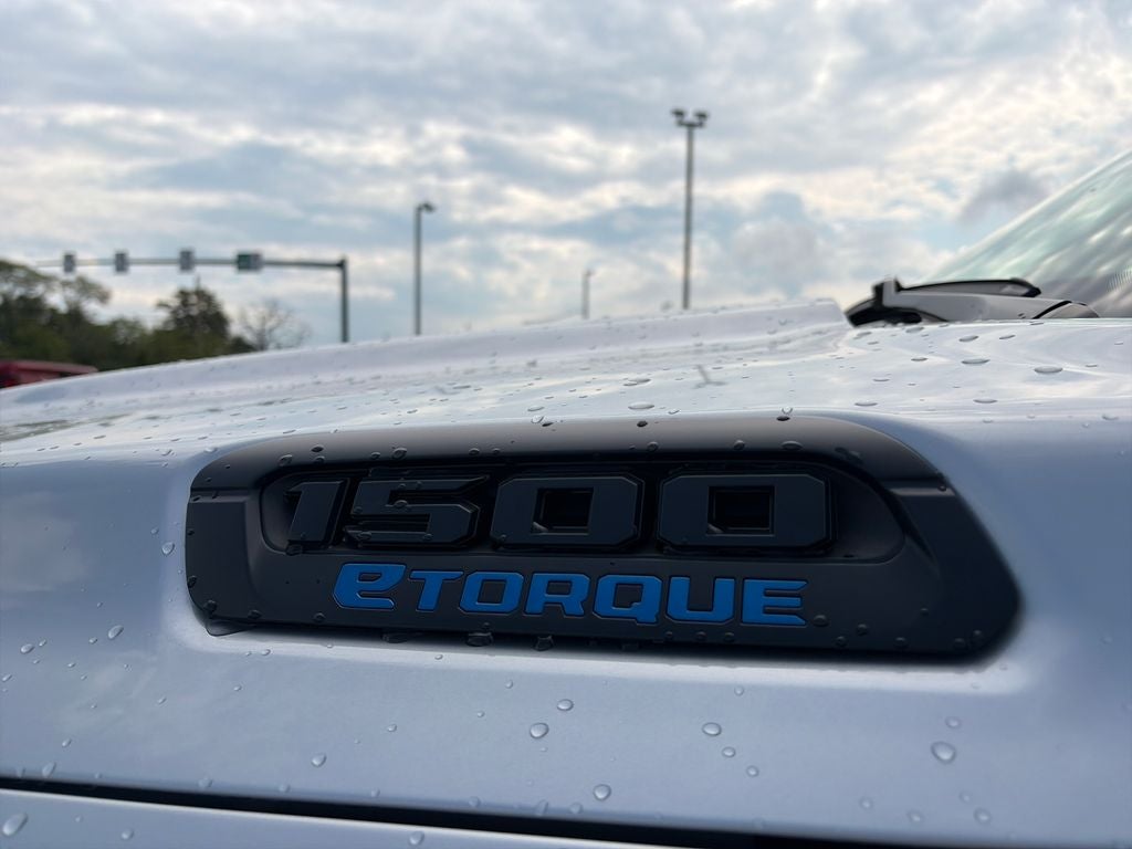 2027 RAM 1500 Big Horn/Lone Star