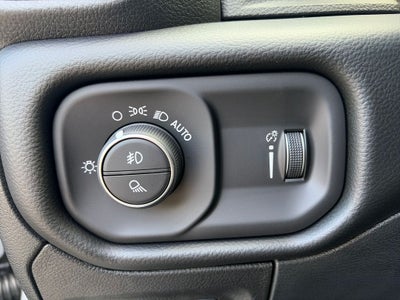 2027 RAM 1500 Big Horn/Lone Star
