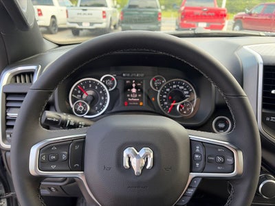 2027 RAM 1500 Big Horn/Lone Star