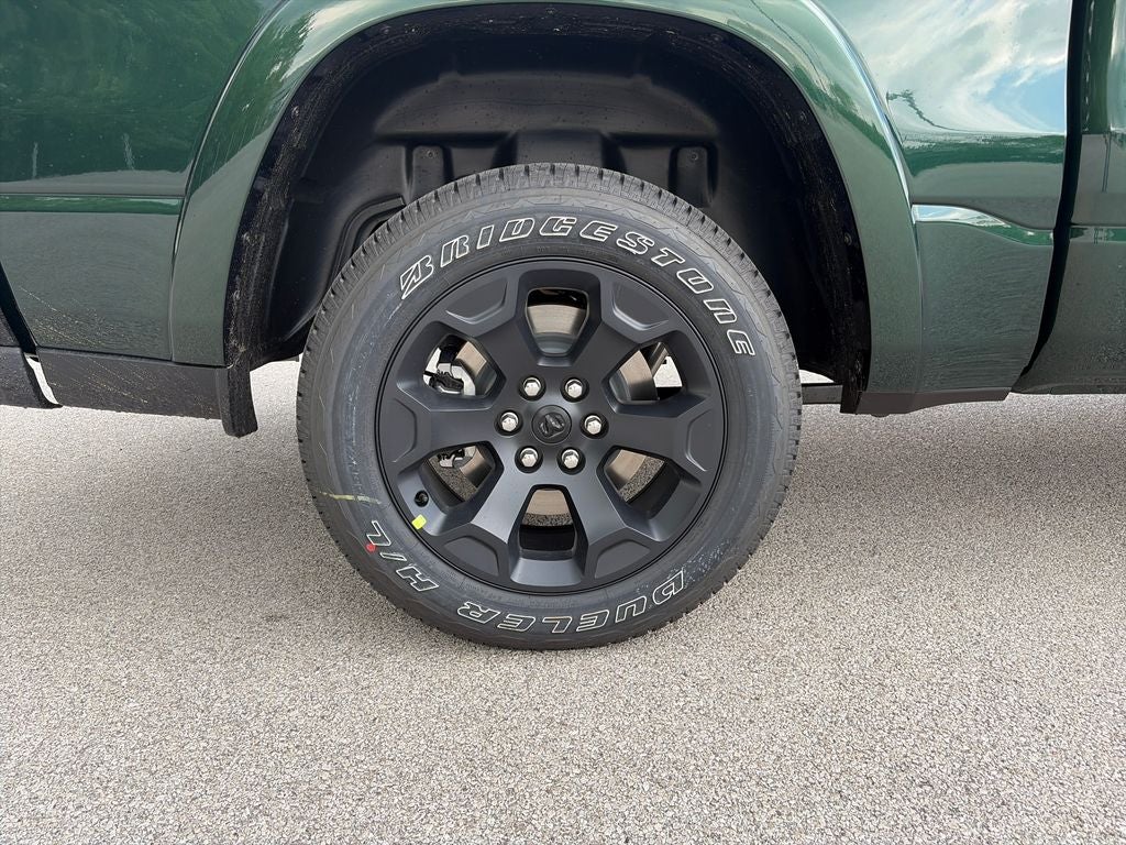 2027 RAM 1500 Big Horn/Lone Star