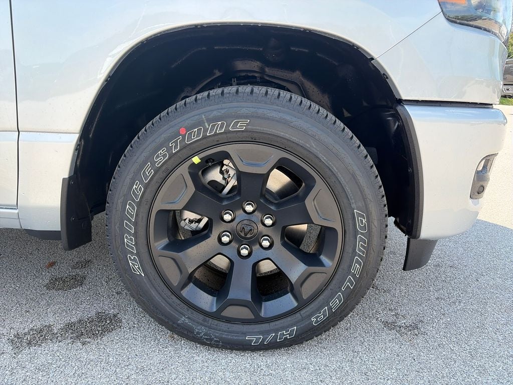 2027 RAM 1500 Big Horn/Lone Star