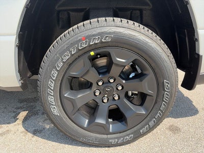 2027 RAM 1500 Big Horn/Lone Star