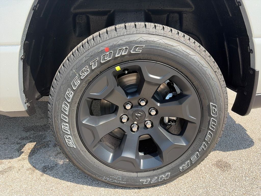 2027 RAM 1500 Big Horn/Lone Star