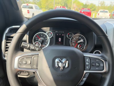 2027 RAM 1500 Big Horn/Lone Star