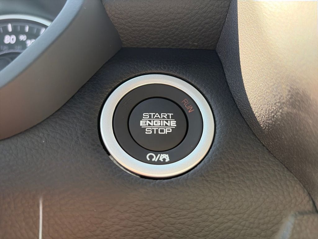 2027 RAM 1500 Big Horn/Lone Star