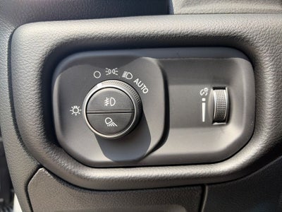 2027 RAM 1500 Big Horn/Lone Star
