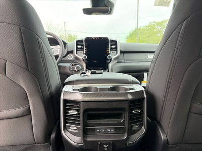 2027 RAM 1500 Big Horn/Lone Star