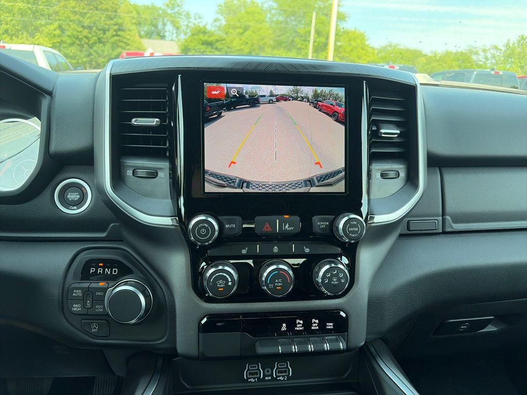 2027 RAM 1500 Big Horn/Lone Star