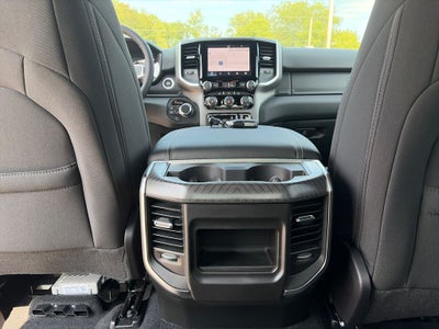 2027 RAM 1500 Big Horn/Lone Star