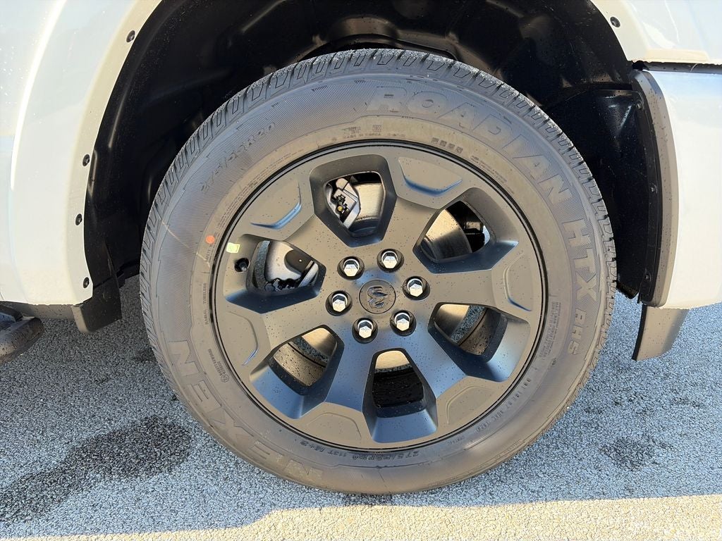 2027 RAM 1500 Big Horn/Lone Star