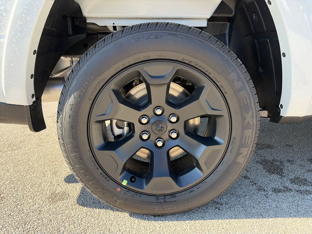 2027 RAM 1500 Big Horn/Lone Star