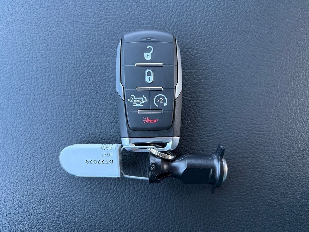 2027 RAM 1500 Big Horn/Lone Star