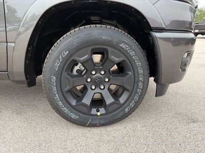 2027 RAM 1500 Big Horn/Lone Star