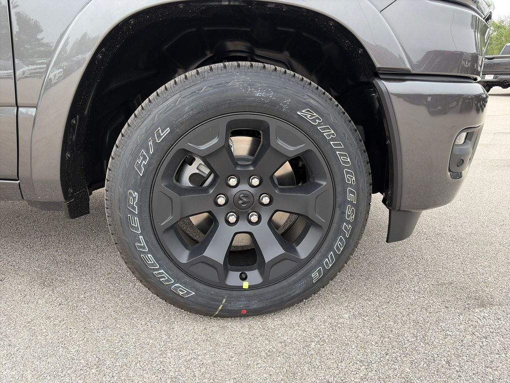2027 RAM 1500 Big Horn/Lone Star