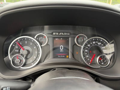 2027 RAM 1500 Big Horn/Lone Star