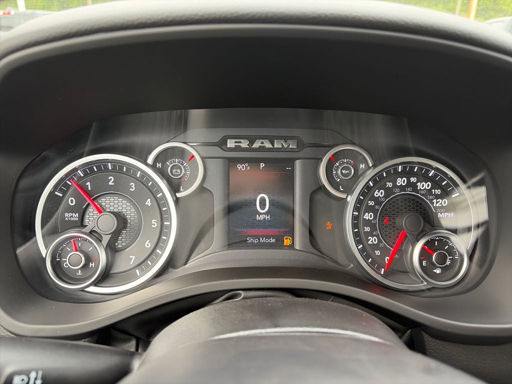 2027 RAM 1500 Big Horn/Lone Star