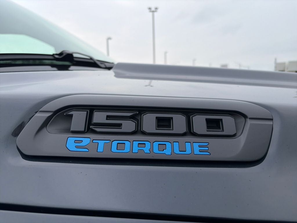 2027 RAM 1500 Big Horn/Lone Star