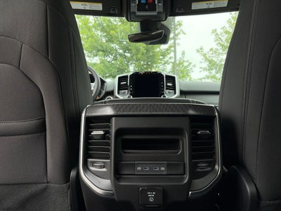 2027 RAM 1500 Big Horn/Lone Star