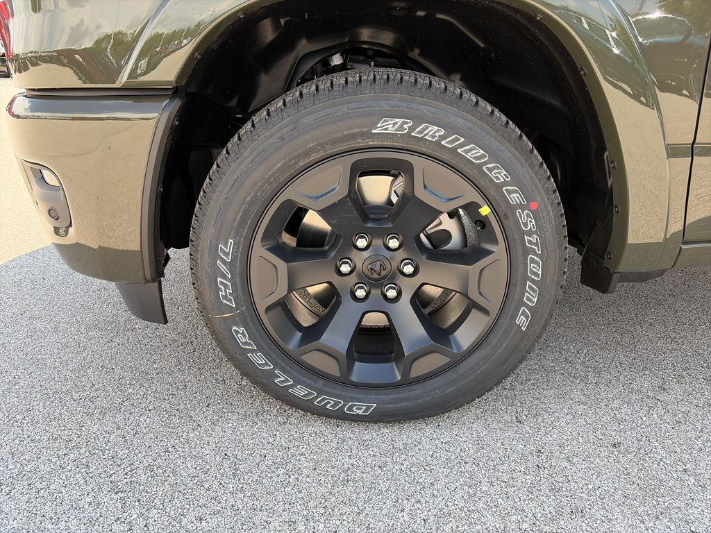 2027 RAM 1500 Big Horn/Lone Star