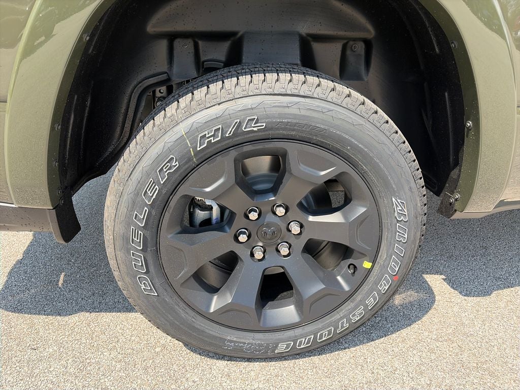 2027 RAM 1500 Big Horn/Lone Star
