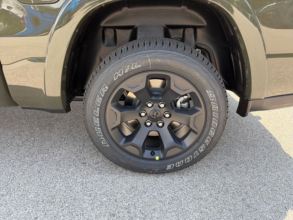 2027 RAM 1500 Big Horn/Lone Star