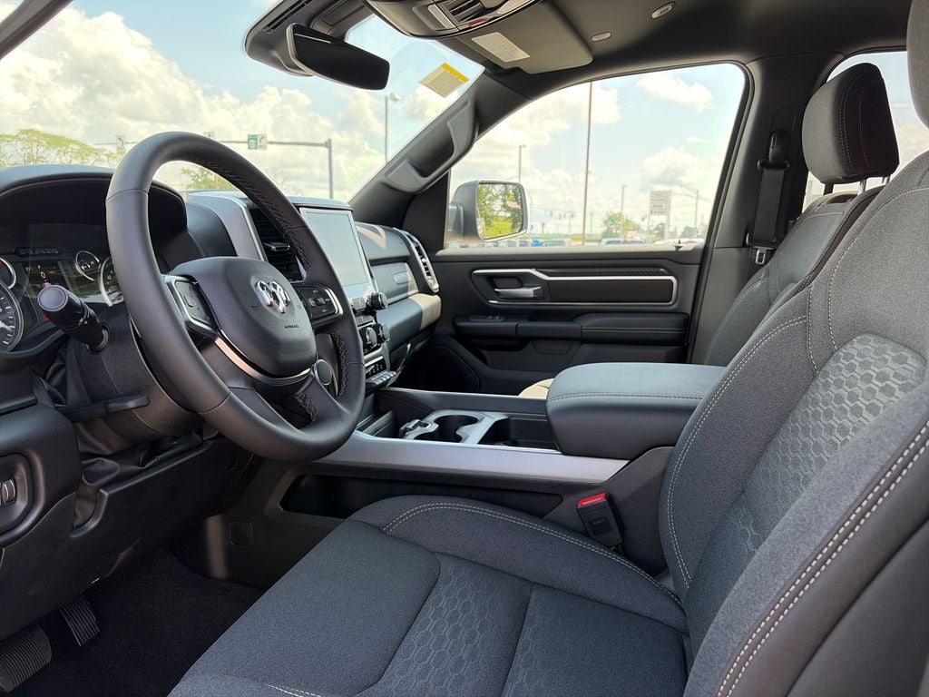2027 RAM 1500 Big Horn/Lone Star