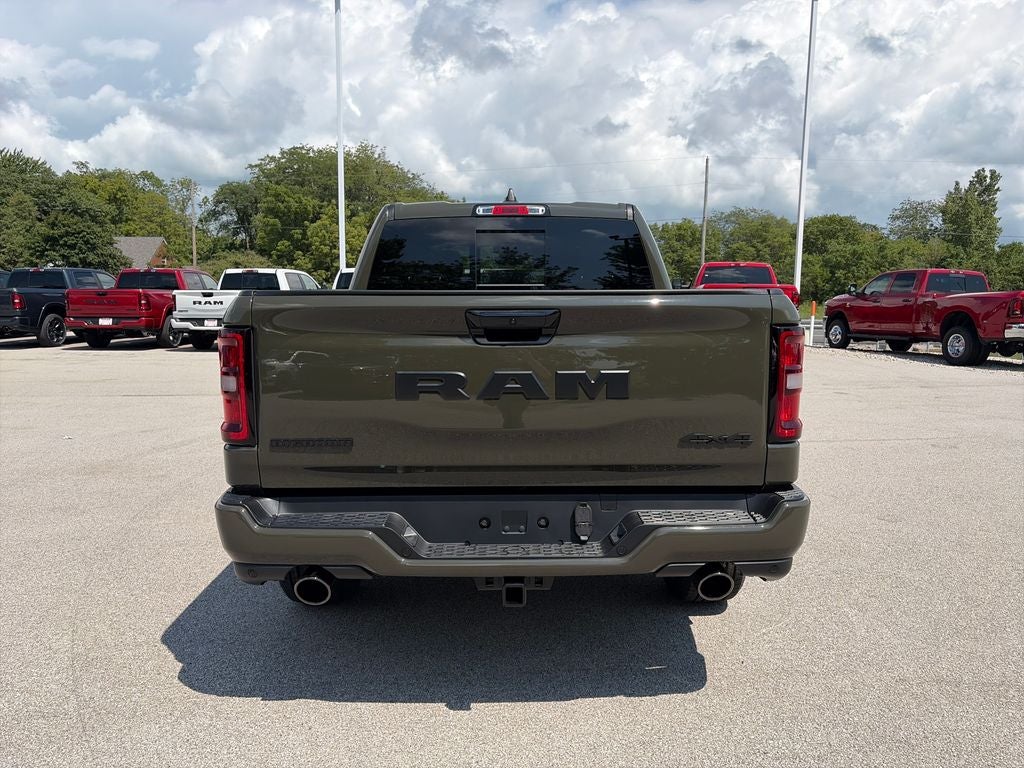2027 RAM 1500 Big Horn/Lone Star