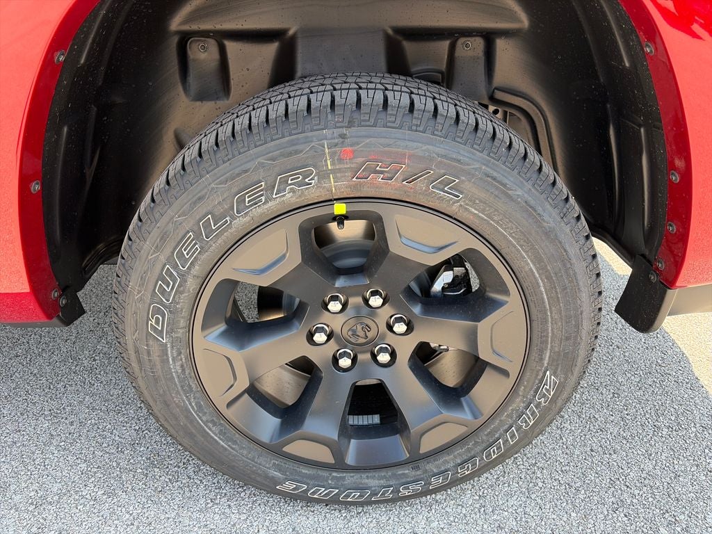 2027 RAM 1500 Big Horn/Lone Star