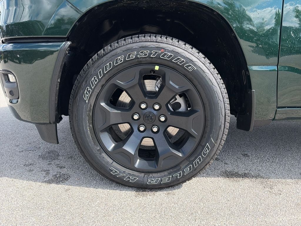 2027 RAM 1500 Big Horn/Lone Star
