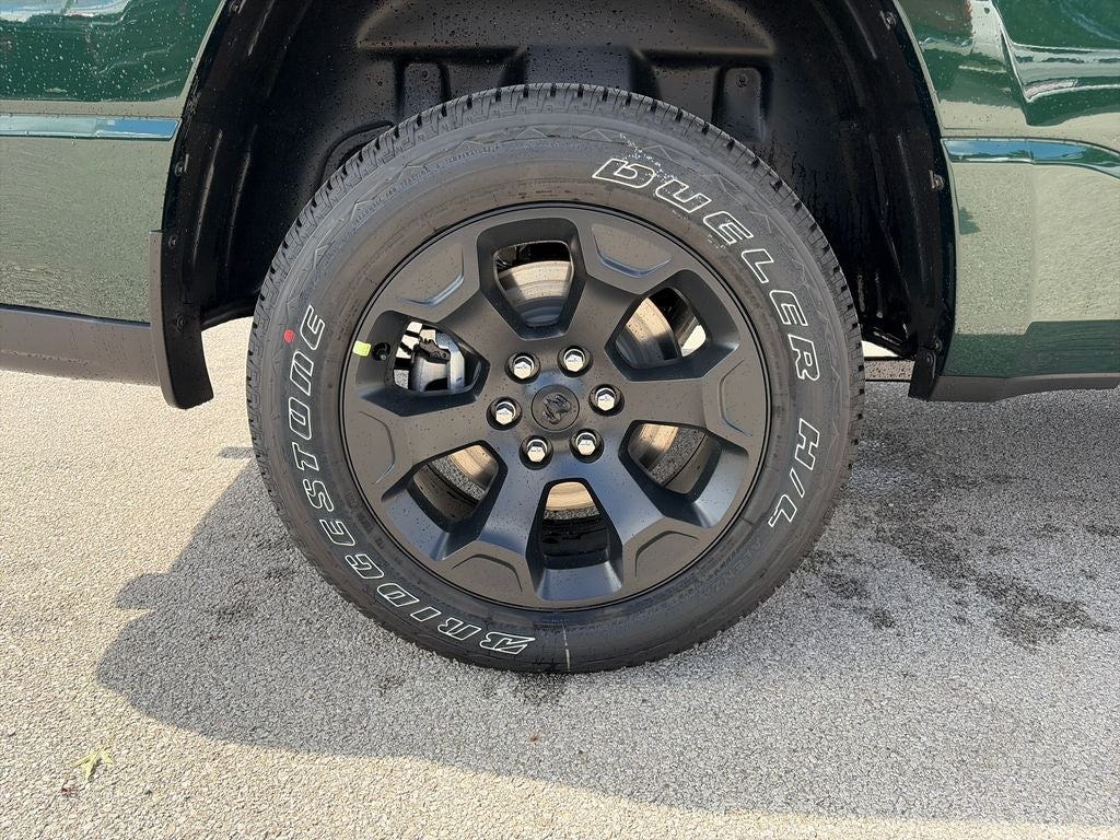 2027 RAM 1500 Big Horn/Lone Star
