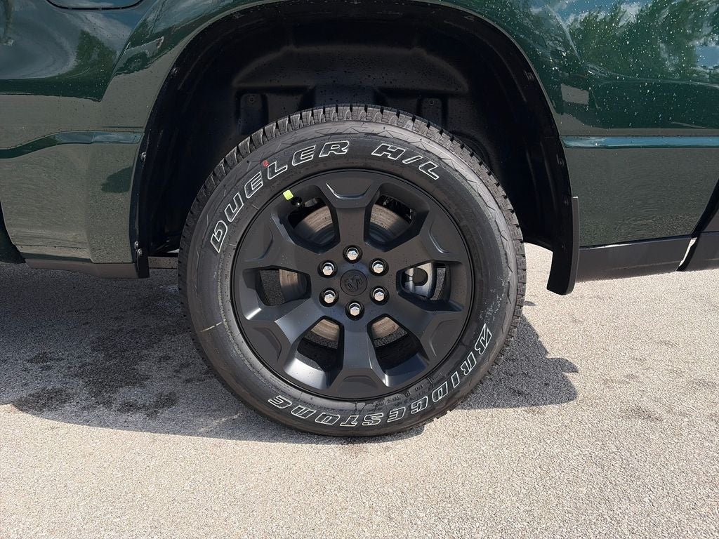2027 RAM 1500 Big Horn/Lone Star