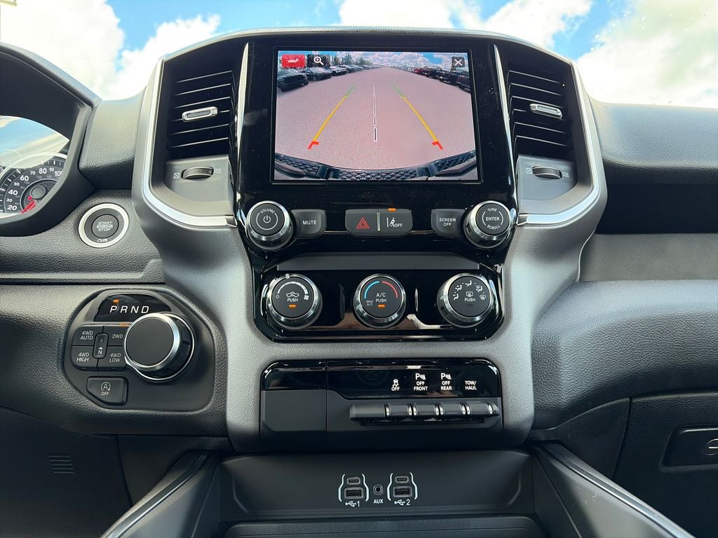 2027 RAM 1500 Big Horn/Lone Star