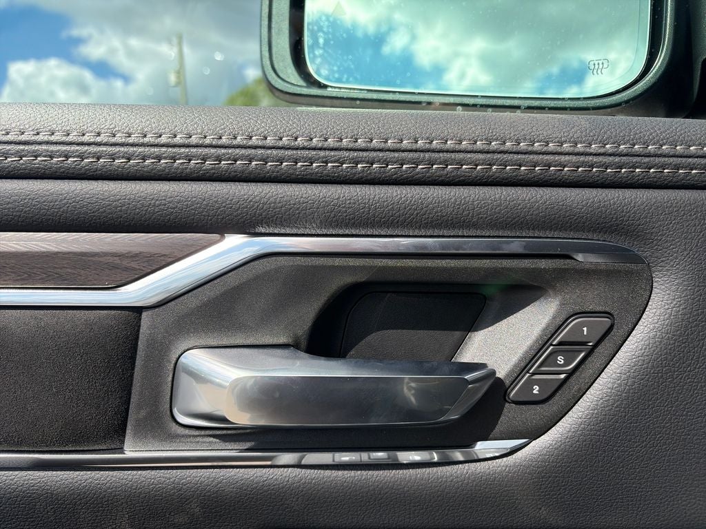 2027 RAM 1500 Laramie