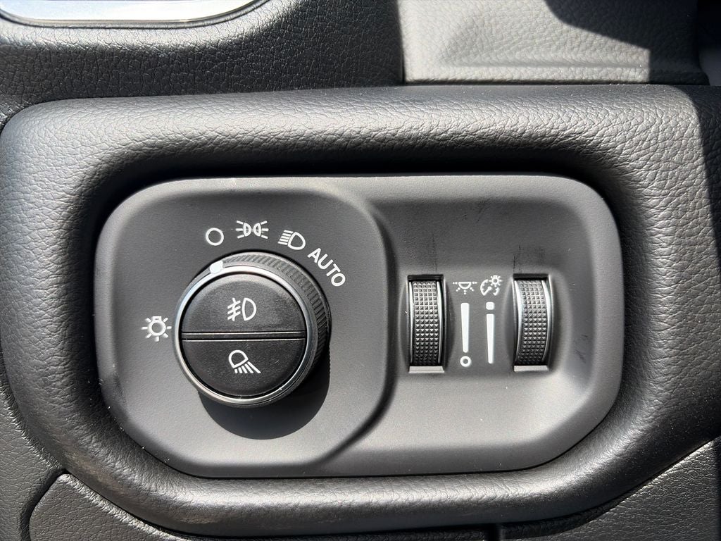 2027 RAM 1500 Laramie