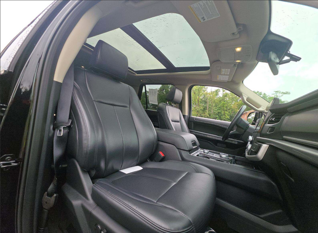 2023 Ford Expedition XLT
