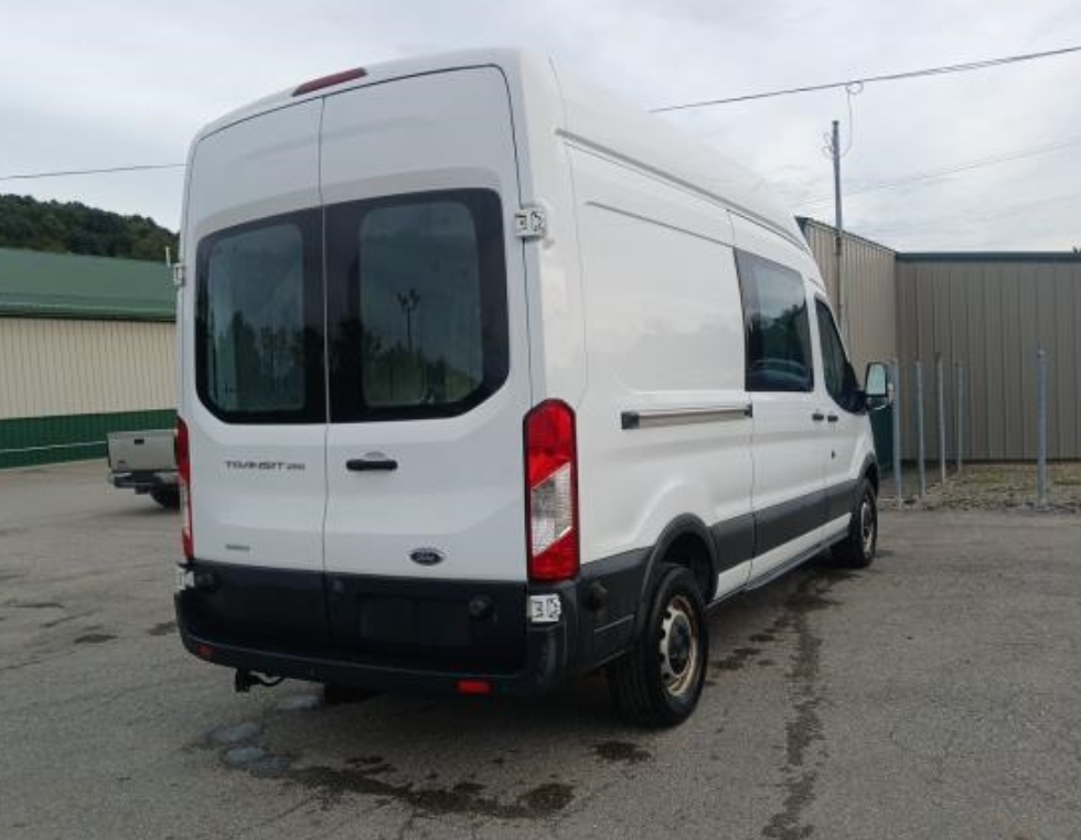 2017 Ford Transit-250 Base