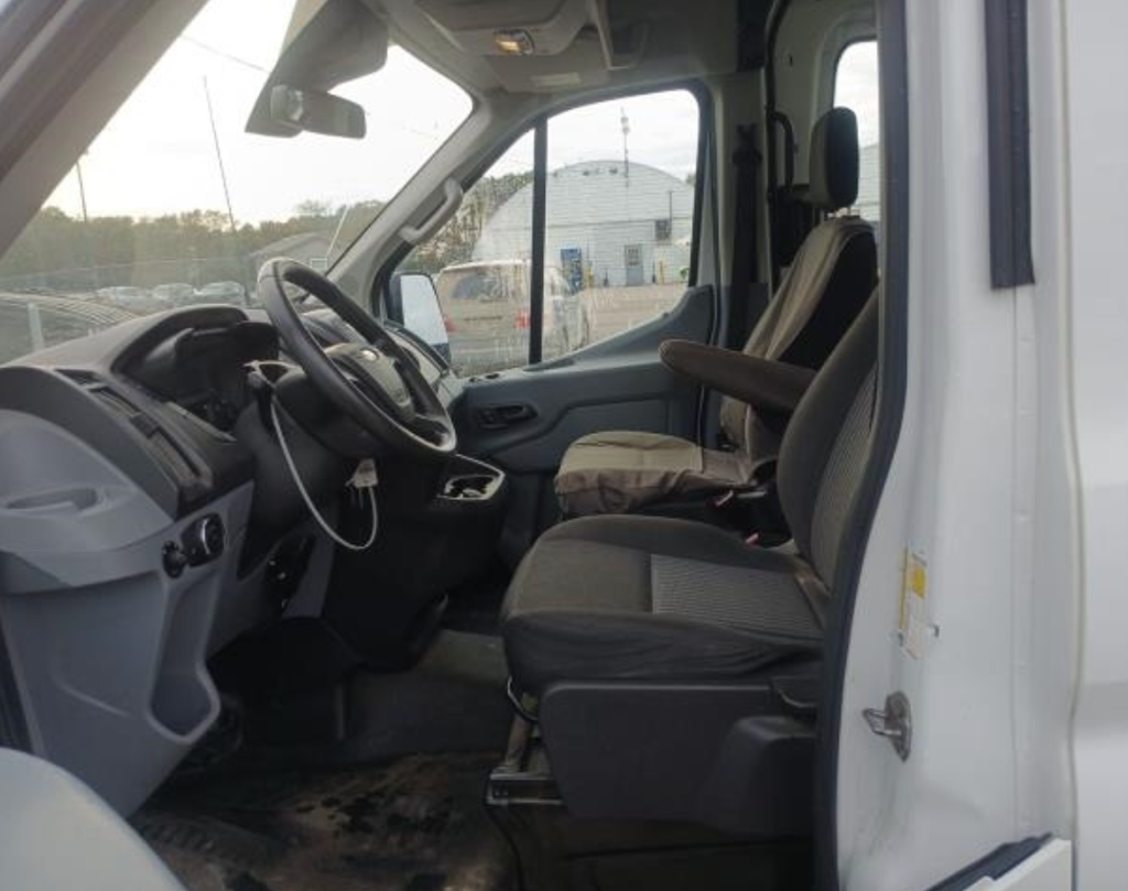 2017 Ford Transit-250 Base