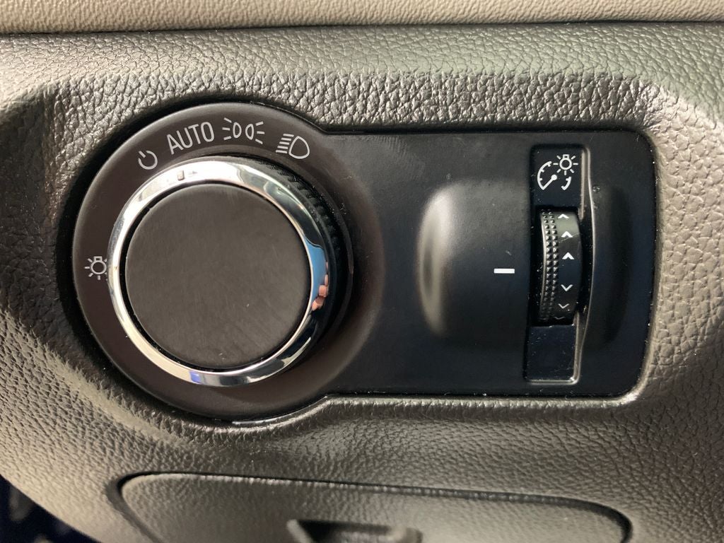 2013 Chevrolet Cruze LS