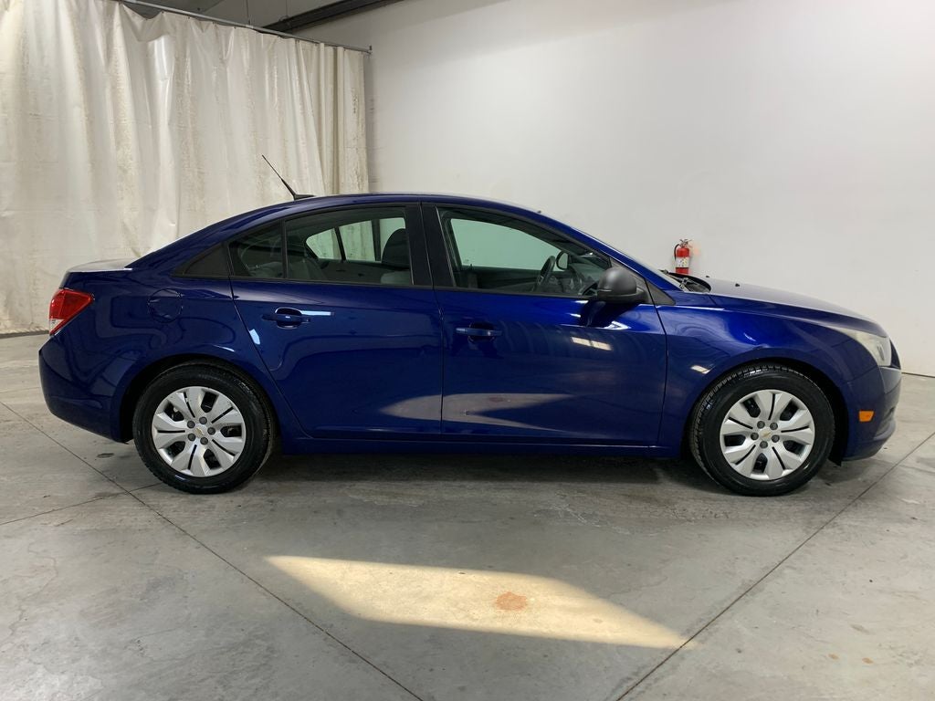 2013 Chevrolet Cruze LS