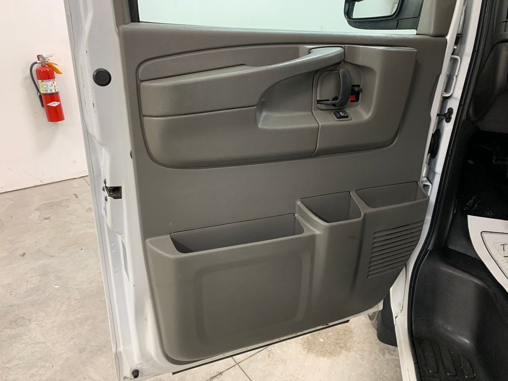 2014 Chevrolet Express 1500 Work Van Cargo