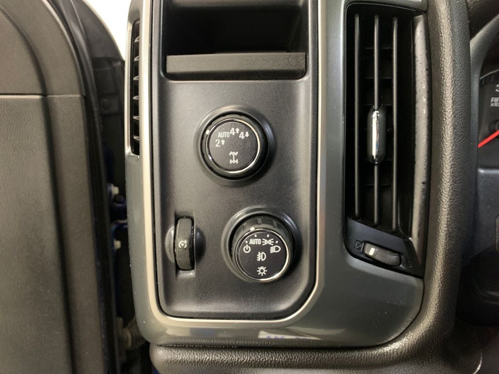 2018 Chevrolet Silverado 1500 LT LT1