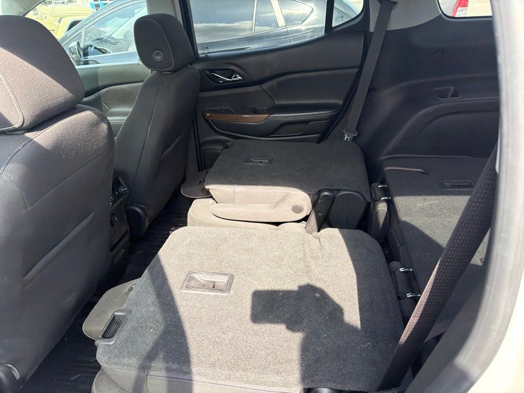 2018 GMC Acadia SLE-2