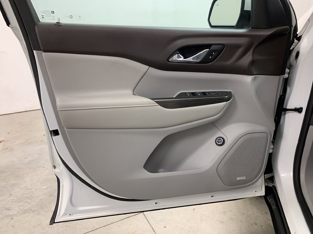 2017 GMC Acadia SLT-1