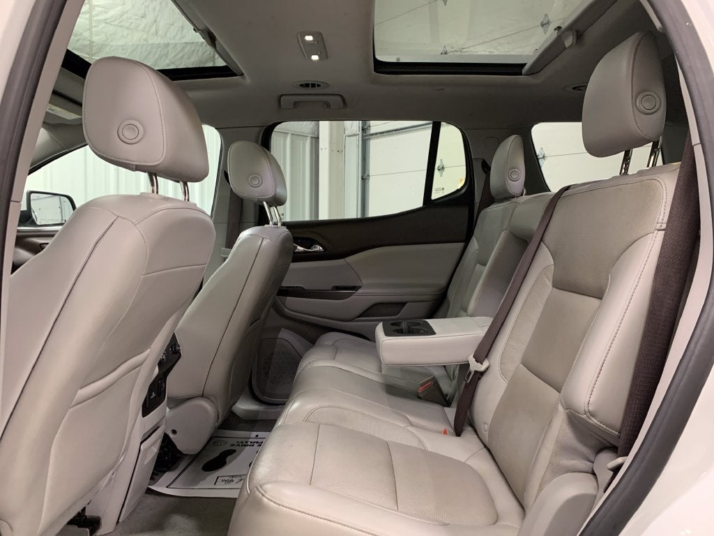 2017 GMC Acadia SLT-1