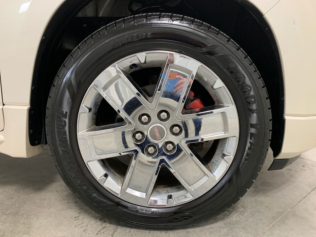 2014 GMC Acadia Denali