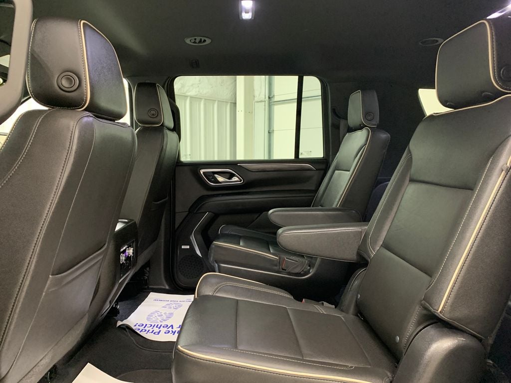 2023 GMC Yukon XL SLT