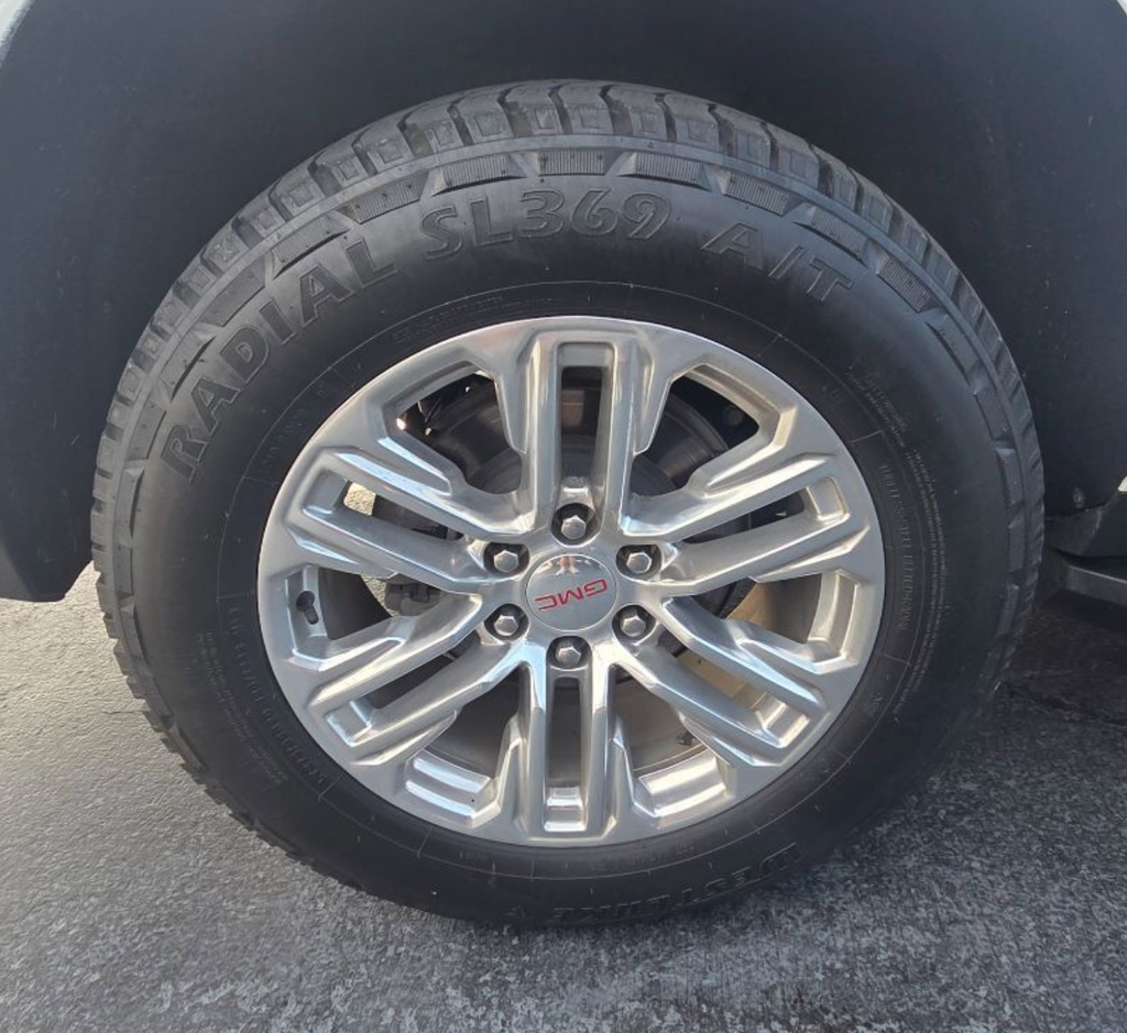2023 GMC Yukon XL SLT