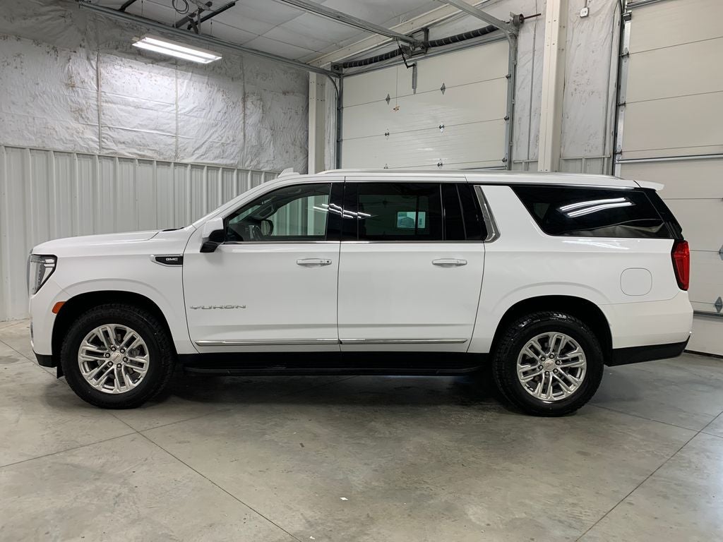 2023 GMC Yukon XL SLT