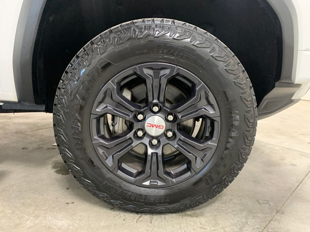2024 GMC Canyon Elevation