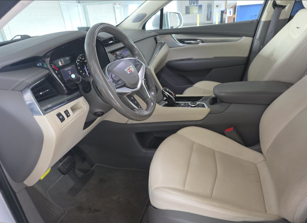 2020 Cadillac XT5 Premium Luxury